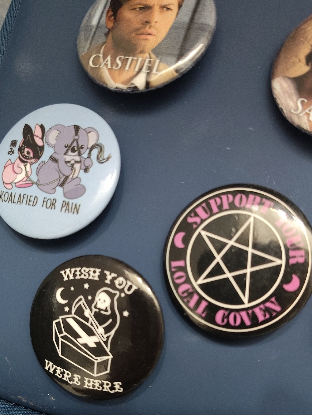 Button Pin Lot - Assorted Character Buttons - Picture 5 of 7